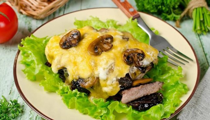 Страва з відбивними