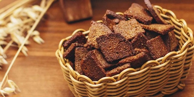 Користь і шкода сухарів, як зробити в домашніх умовах, калорійність