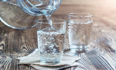 Шунгітова вода: користь і шкода, застосування, відгуки
