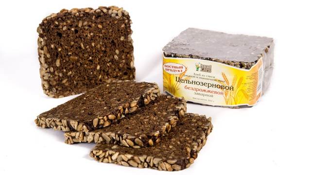 Цільнозерновий мука: користь і шкода, калорійність, рецепт хліба