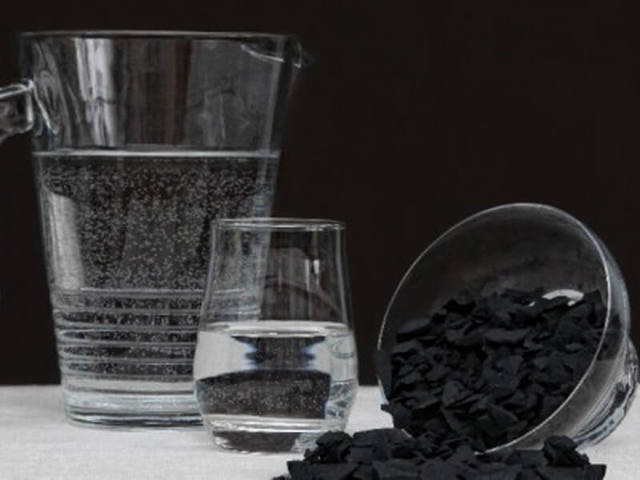 Шунгітова вода: користь і шкода, застосування, відгуки
