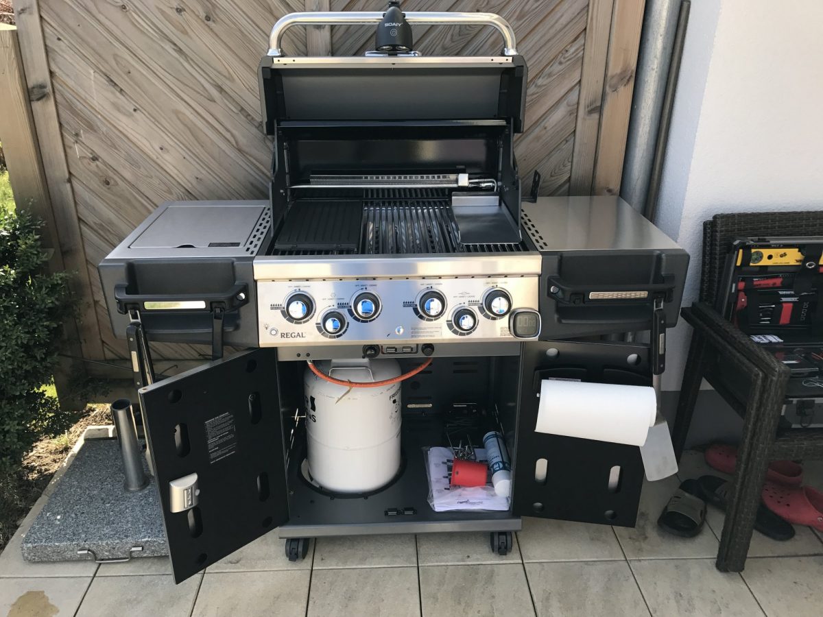 Broil King Regal s490 внутри