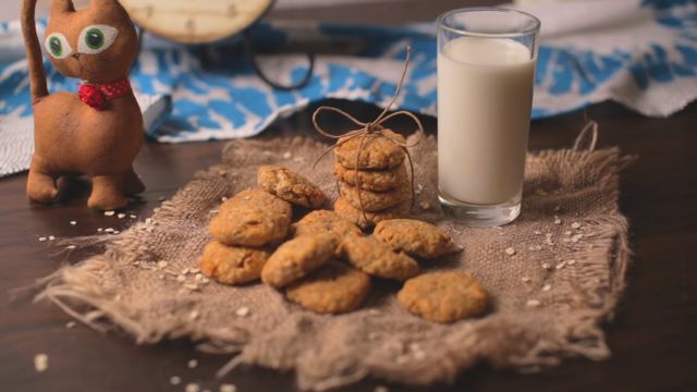 Вівсяне печиво з яблуком